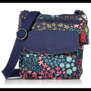 SakRoots Women’s City Swing Pack